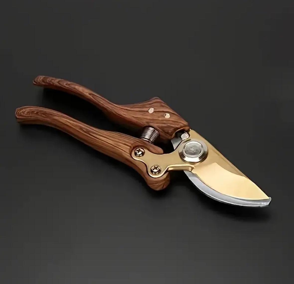 The Classic Cutter