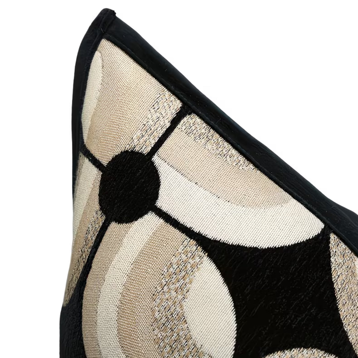 Kussen black beige